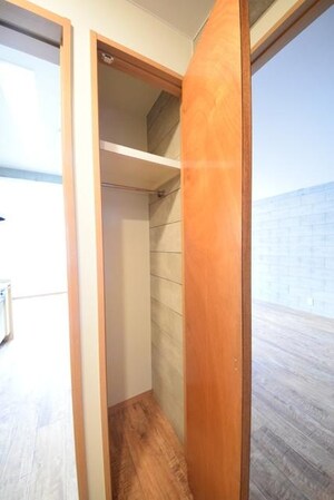 エルムコートの物件内観写真